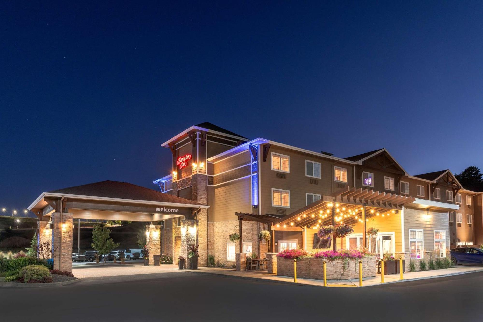 Hampton Inn プルマン エクステリア 写真