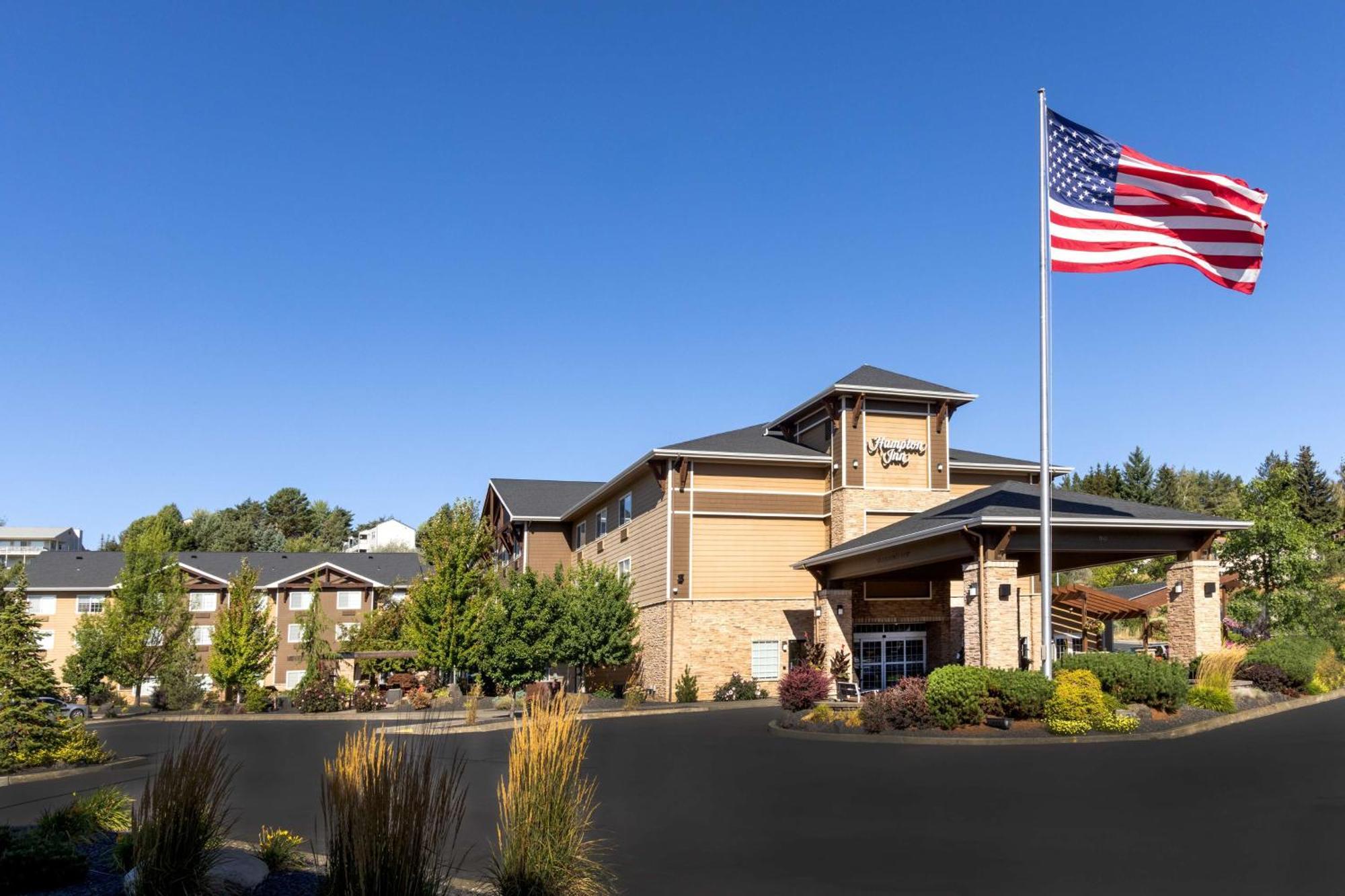 Hampton Inn プルマン エクステリア 写真