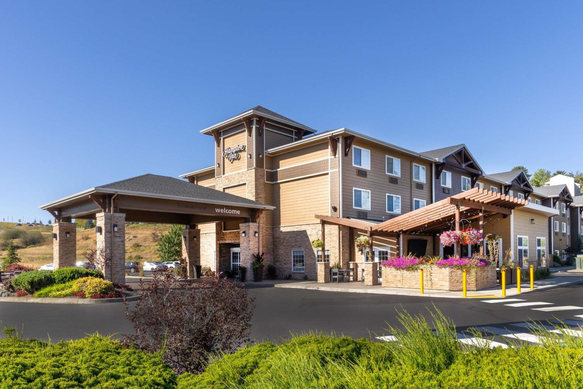 Hampton Inn プルマン エクステリア 写真